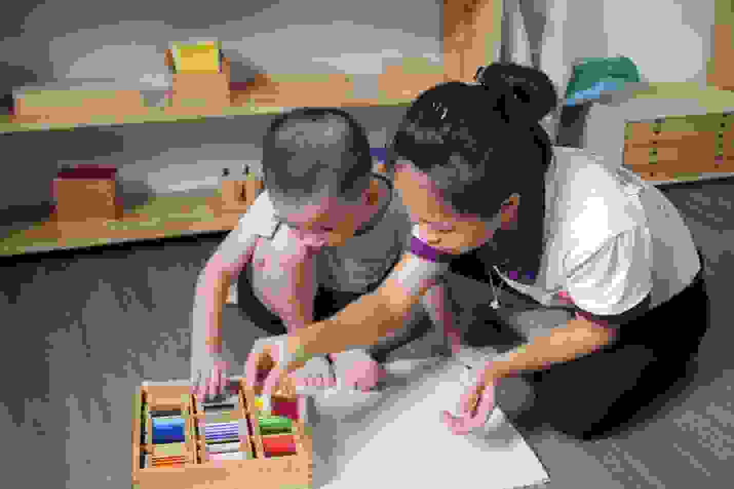 Phương pháp Montessori - giúp trẻ tự lập và chủ động hơn trong cuộc sống