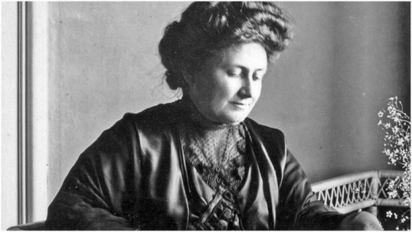 Maria Montessori – bàn tay ươm cho trí tuệ nảy mầm